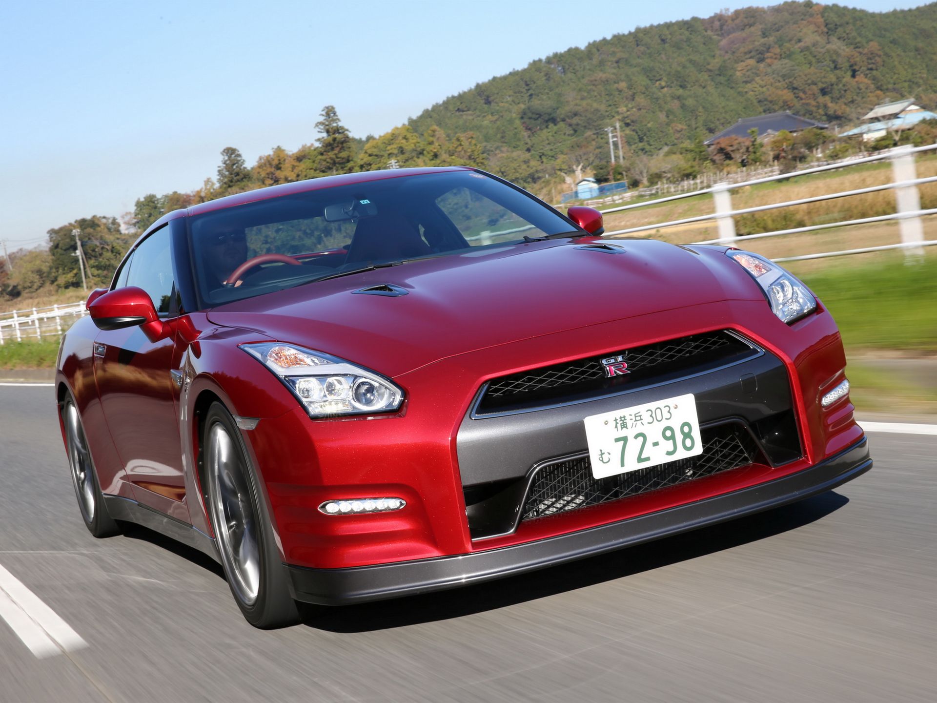 Ewolucja Godzilli: jak od początku zmieniał się Nissan Skyline GT-R 41