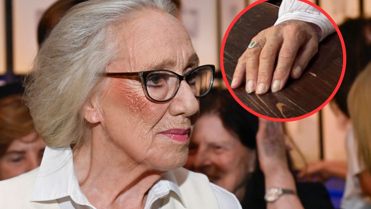 Maja Komorowska prosi o zwrot zagubionego sygnetu.