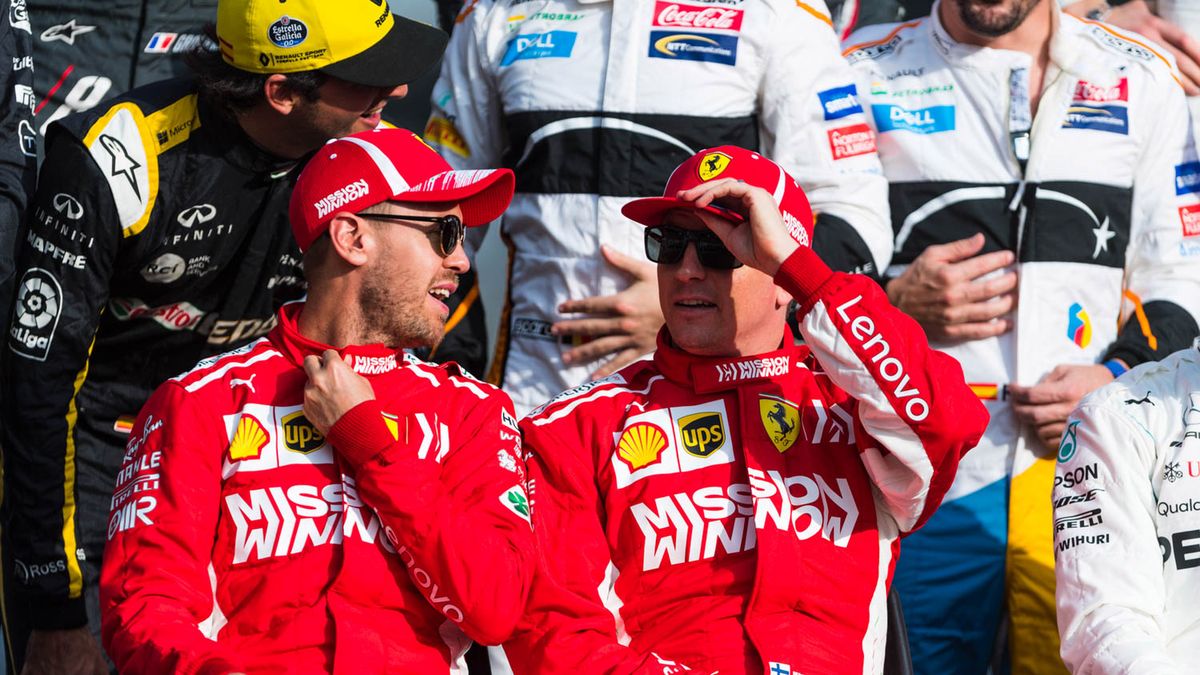 Zdjęcie okładkowe artykułu: Materiały prasowe / Ferrari / Na zdjęciu: Sebastian Vettel (po lewej) i Kimi Raikkonen