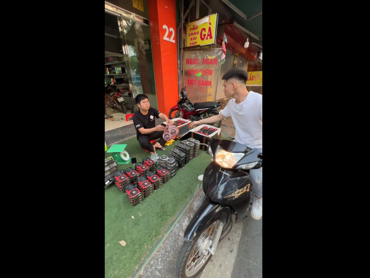 W Wietnamie kupicie karty graficzne na bazarze. Jest to efekt zmian w ETH