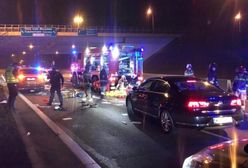 Katowice. Przebiegał na trzypasmowej Alei Korfantego, nie zdążył. Jego stan jest krytyczny