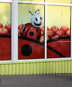 Dziwne SMS-y od Biedronki. Klienci zaniepokojeni