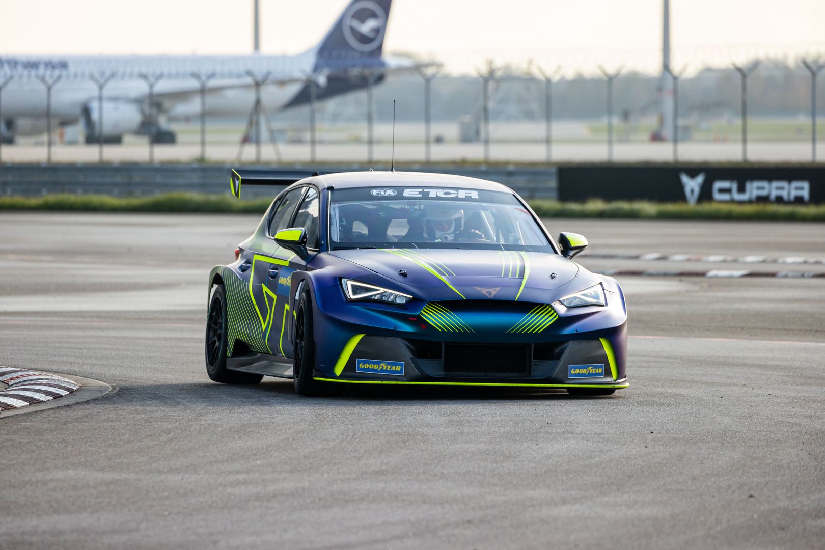Cupra e-Racer