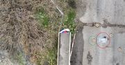 Ukraińskie rozminowywanie dronem. Podczas akcji ucierpiała rosyjska flaga