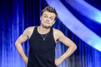 Kabareciarz pochwalił się piątym dzieckiem. "To zdjęcie nie jest AI"