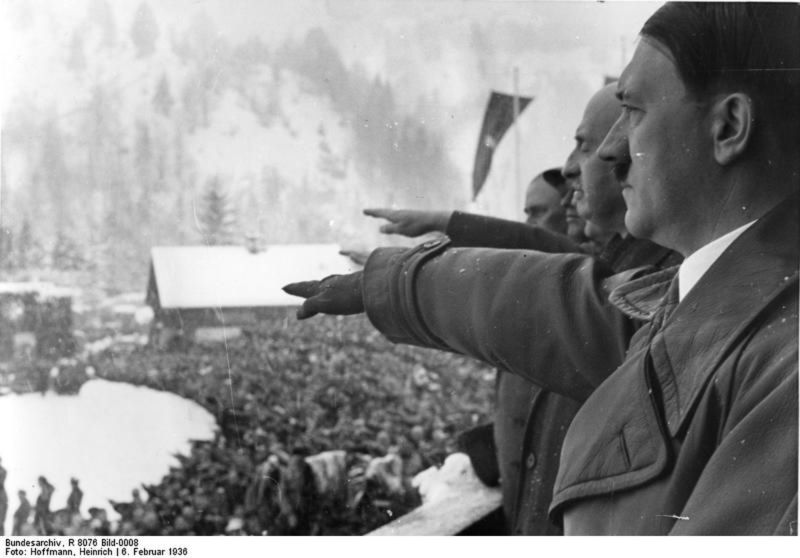 Hitler z "Gazety Polskiej": wybitny, uprzejmy, ekscelencja