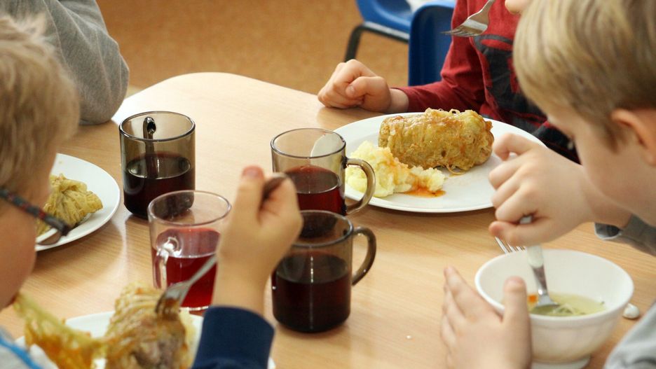 Sanepid skontrolował kolonijne stołówki