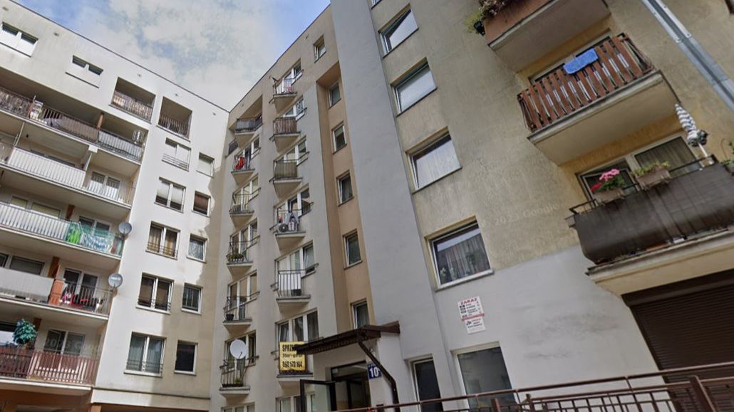  W mieszkaniu przy ul. Strusiej w Piasecznie znaleziono zwłoki starszej kobiety