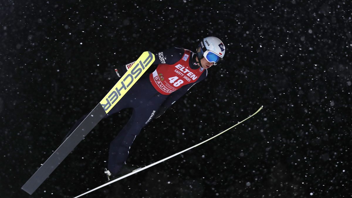 PAP/EPA / YURI KOCHETKOV / Na zdjęciu: Kamil Stoch