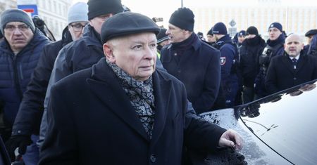 Jest oficjalne potwierdzenie. Kaczyński w szpitalu jako "osoba nieznana"