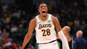 Japończyk poprowadził zryw Lakers! Dokonali cudu