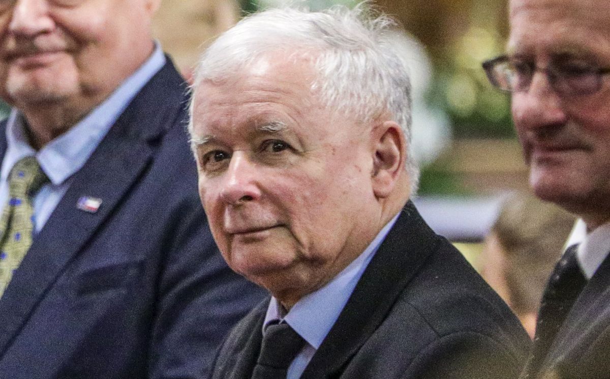 Jarosław Kaczyński doczekał się kolejnej biografii. Tajemnicze "Dobre intencje..." rozeszły się w ekspresowym tempie 