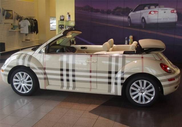 Volkswagen New Beetle Cabrio (fot. skinzwraps.com)