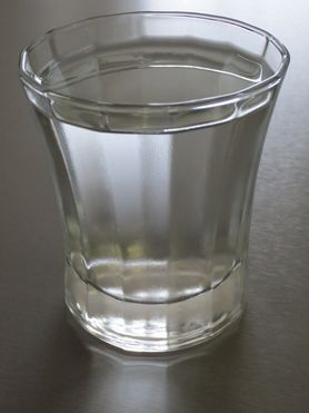 Woda bez gazu w butelce - Crystal Geyser