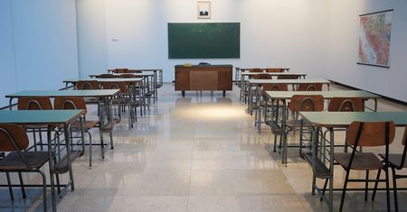 Świadczenie kompensacyjne dla nauczycieli. Kto i kiedy może z niego skorzystać?