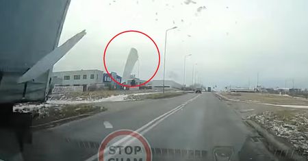 Chwila grozy na drodze. Sekundy do tragedii w Koszalinie