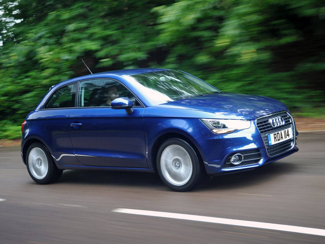 Seryjne Audi A1 1.4 TFSI