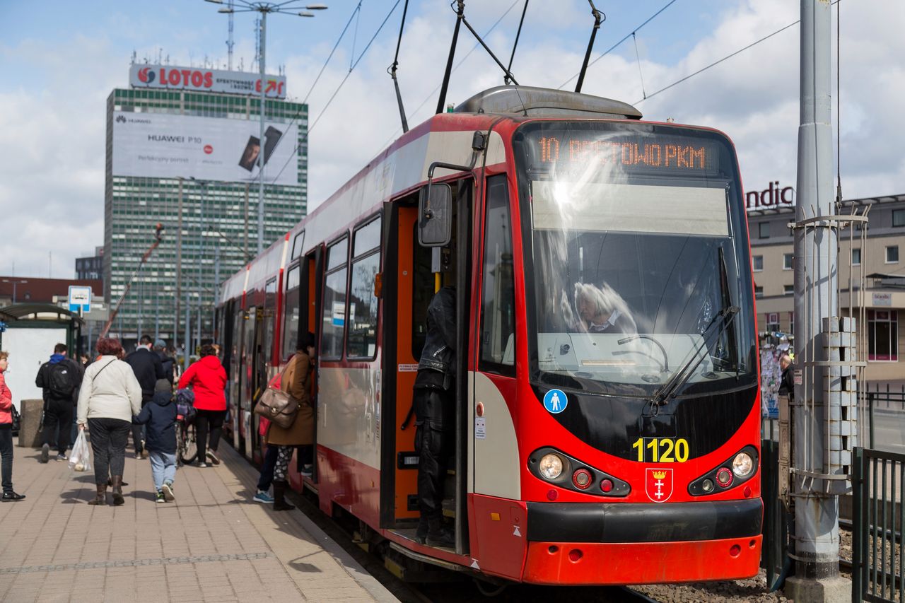 Wkrótce bilet na autobus czy tramwaj kupisz w Google Maps. Funkcja rusza już w Polsce