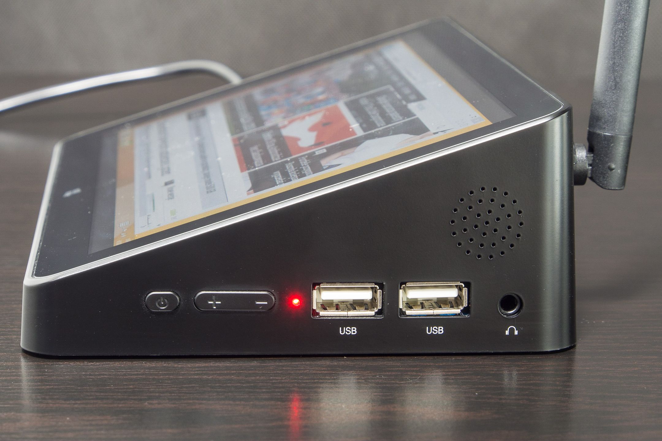PiPO X8 – test taniego miniPC z Androidem, Windows i tabletowym ekranem dotykowym 3