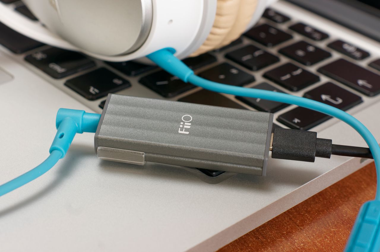 FiiO K1 – mały wzmacniacz na USB, który pomoże każdym słuchawkom