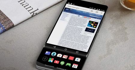 LG V30 z wysuwanym drugim ekranem. Wielki powrót sliderów?
