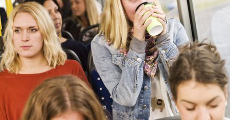 Kobiety i osoby uważające się za kobiety poszukiwane do pracy nad linuksowym serwerem grafiki