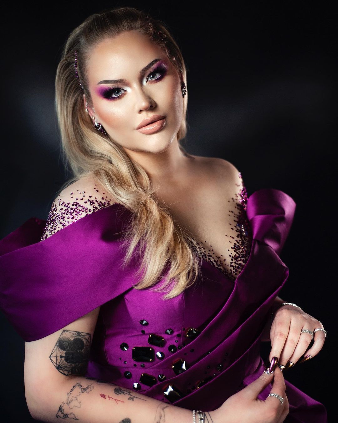 NikkieTutorials - znana holenderska transseksualna vlogerka