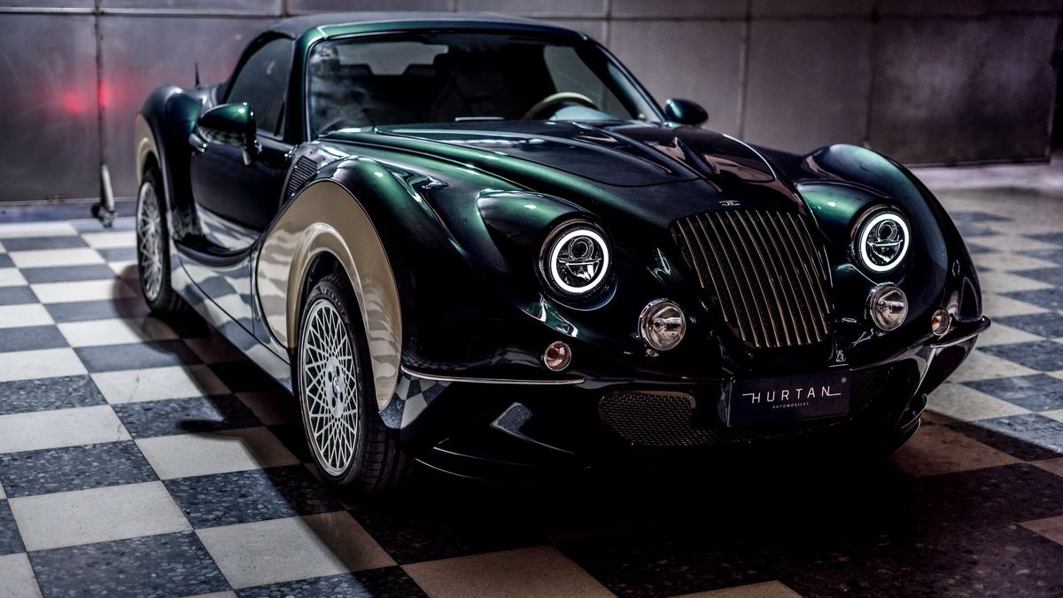 Tak, pod tymi obłościami kryje się Mazda MX-5.