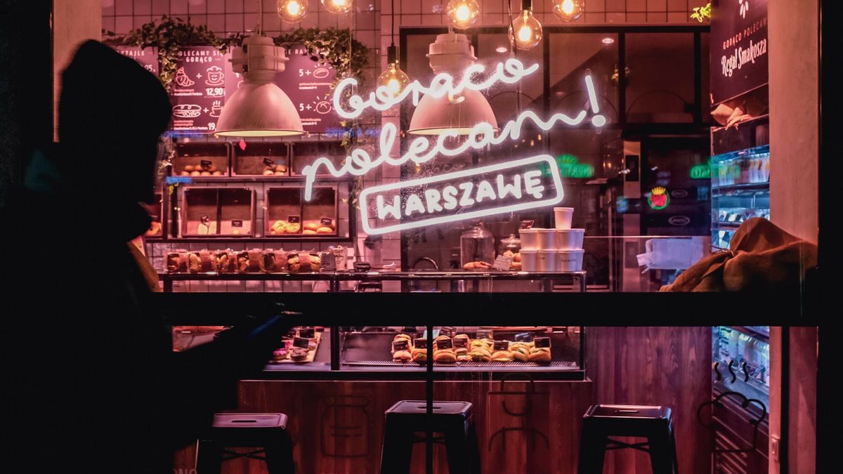 Warszawa. Piekarnia Gorąco Polecam