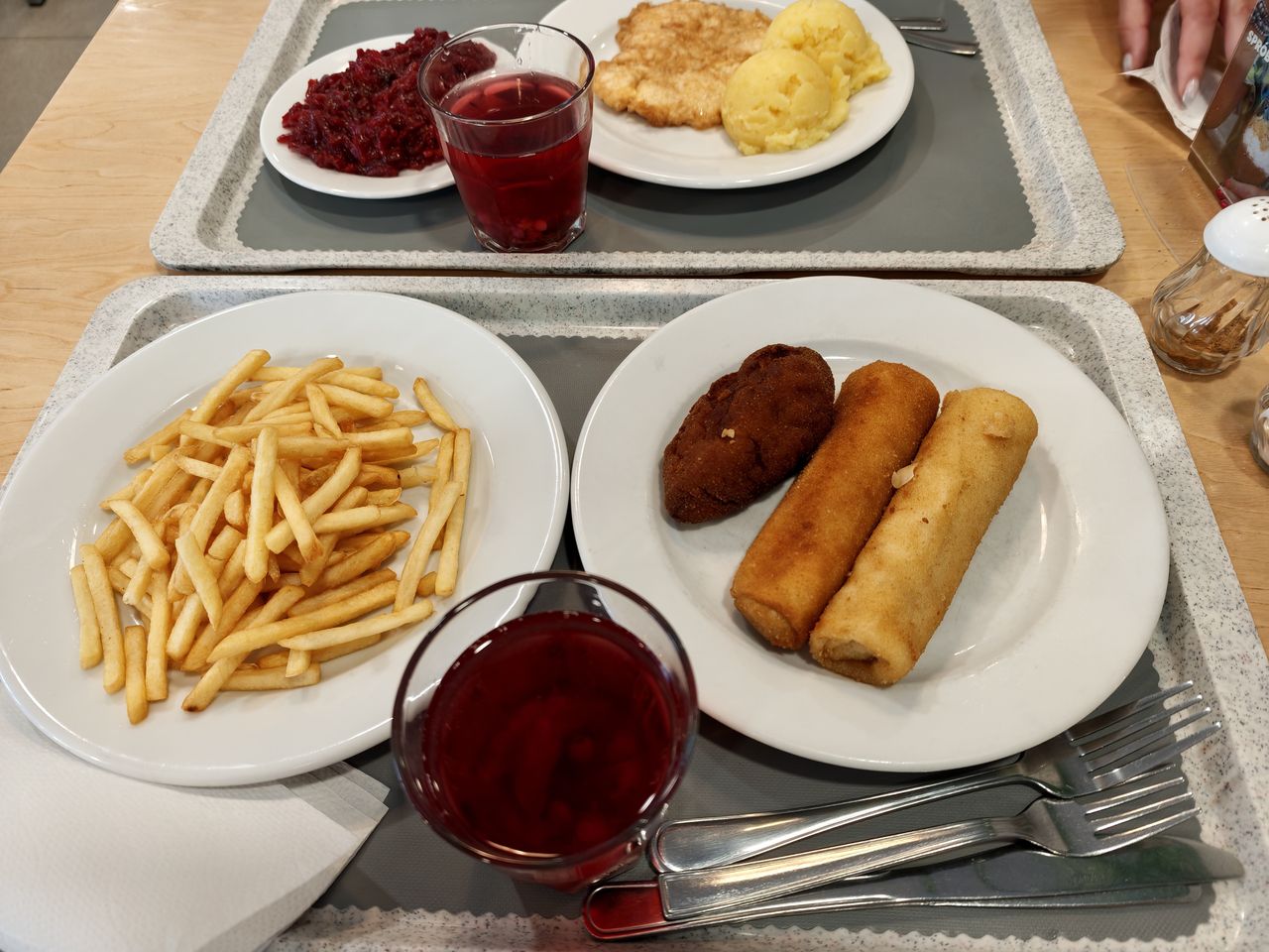 Krokiety, mielony i frytki
