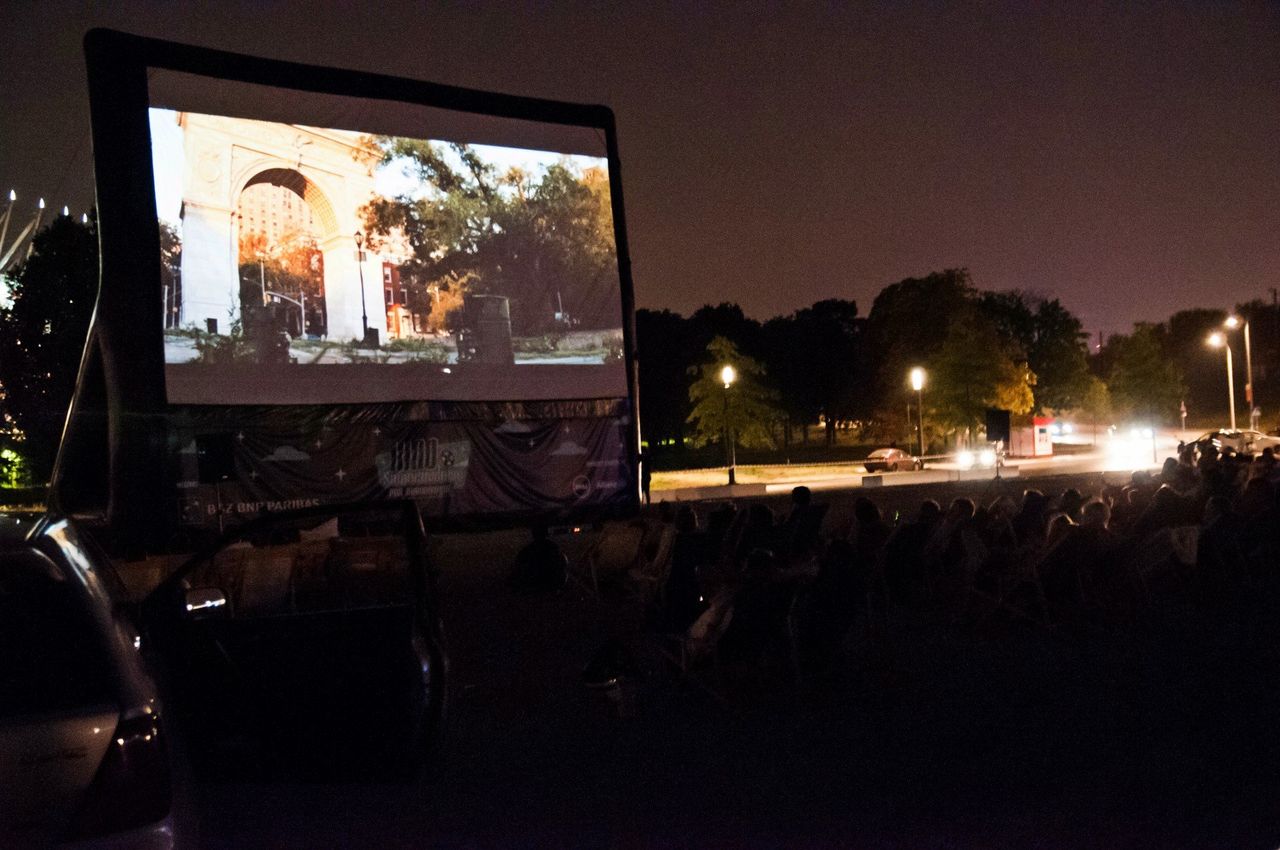 Brody: Kino Samochodowe pod Palmami nad zalewem. Filmowe zakończenie wakacji