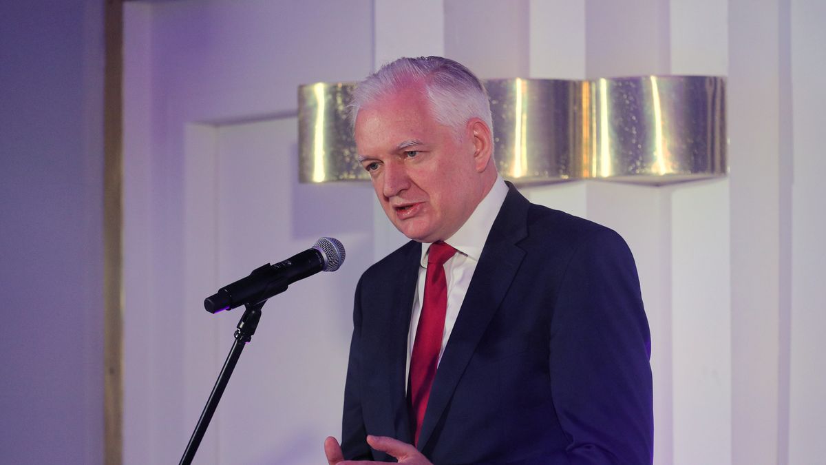 Warszawa, 21.05.2022. Prezes Porozumienia Jarosław Gowin podczas konwencji programowej swojego ugrupowania, 21 bm. w Centrum Prasowym Foksal w Warszawie. (mr) PAP/Paweł Supernak