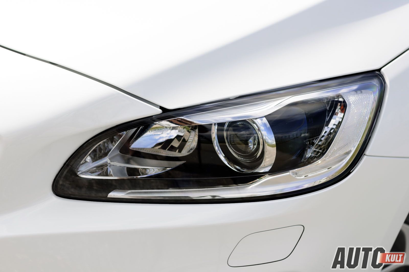 Volvo V60 Plug-In Hybrid - test [galeria zdjęć] 8