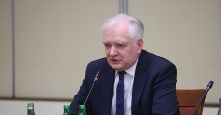 Gowin zeznał przed komisją. "Szantaż"