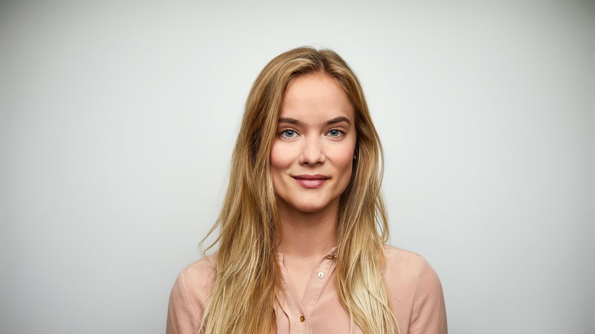 Ludzie o wysokiej inteligencji emocjonalnej komunikują się w sposób, który zachęca rozmówców do wyrażania uczuć - twierdzą eksperci CNBC. Fotografia ilustracyjna