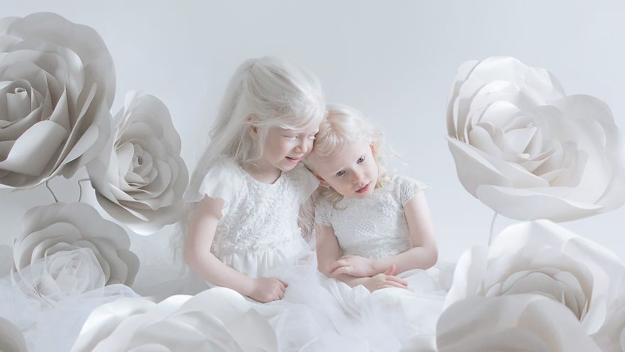 Julia Taits kontynuuje swój piękny projekt o albinosach. Jej bajkowe zdjęcia są wspaniałe 1