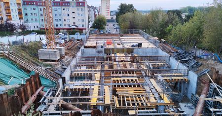 Kredyty mieszkaniowe mocno w górę. Polacy podpisali umowy na gigantyczną kwotę