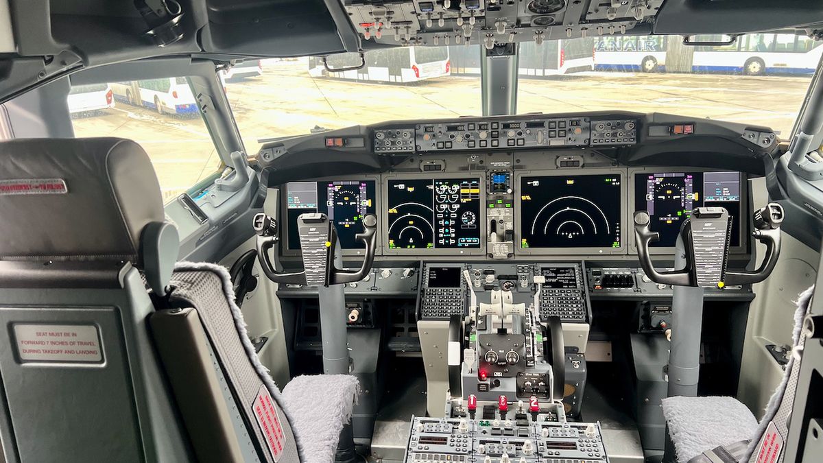 Boeing 737 MAX 8. Nowa kabina PLL LOT