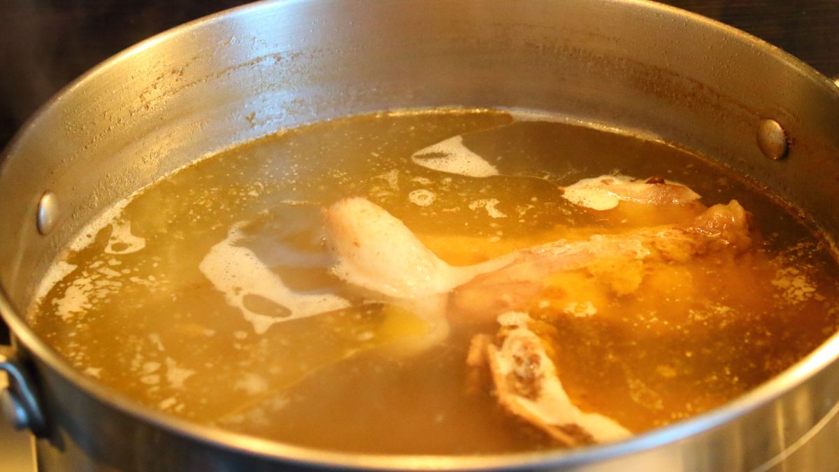 Nasze babcie nie wrzucały do rosołu całego kurczaka