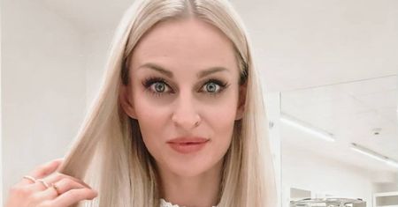 Internautka ocenia fryzurę Anity ze "ŚOPW": "Bardzo NIEŁADNY, SZTUCZNY kolor". W komentarzach AFERA! (FOTO)