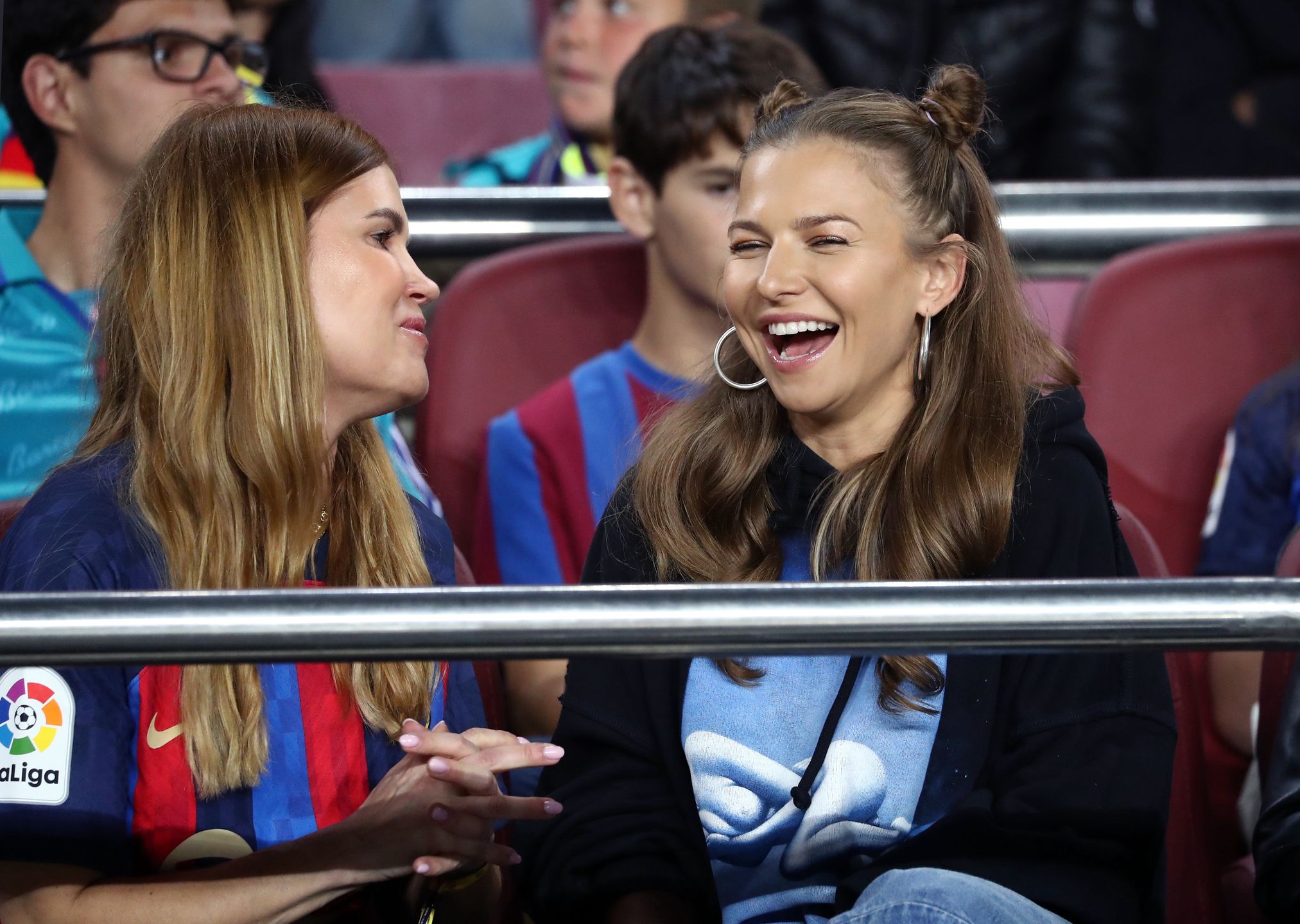 Anna Lewandowska kibicuje Robertowi z trybun Camp Nou