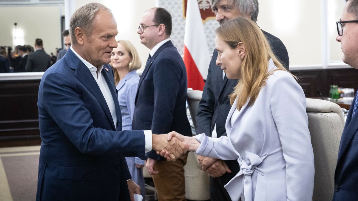 Posiedzenie rz?du12.08.2025 Warszawa KPRM Posiedzenie rzadu Donalda Tuska fot. Jacek Dominski/REPORTERN/z: Donald Tusk, Katarzyna Pelczynska-Nalecz, Milosz MotykaJacek Dominski/REPORTER