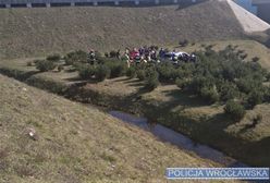 Wrocław. Przeleciał 100 metrów swoim BMW. Niebezpieczny wypadek na obwodnicy