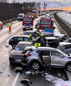 Karambol na niemieckiej autostradzie. Zabici i dziesiątki ranych