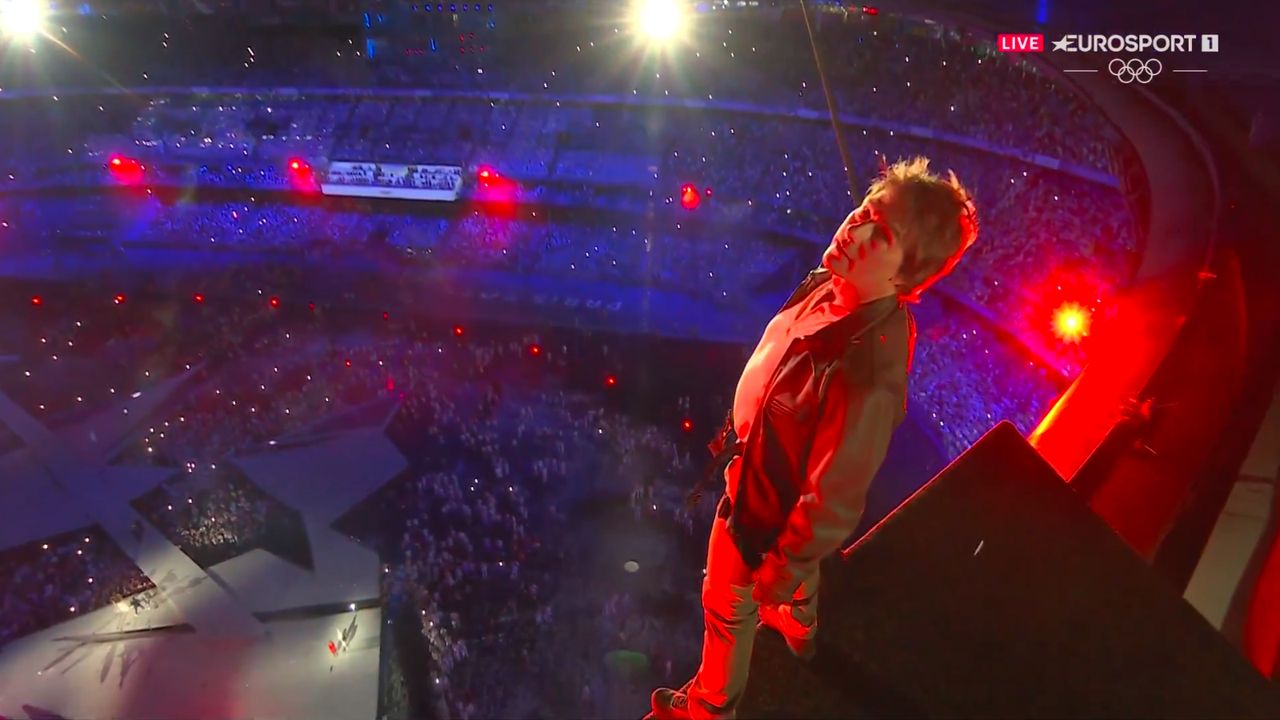 Tom Cruise gave a performance during the closing ceremony of the Olympic Games in Paris.