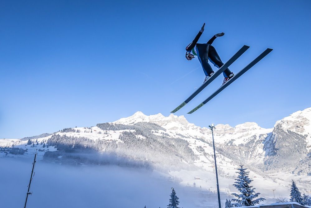 Kolejna dwuboistka zadebiutuje w Pucharze Świata skoczkiń