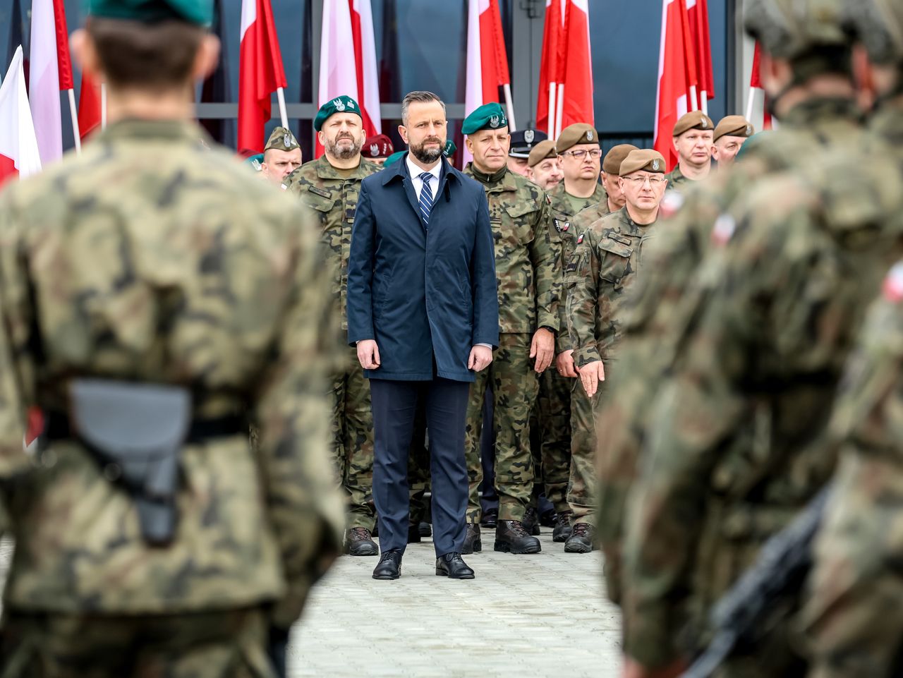 Szef MON potwierdza. Polska przeznaczy 200 miliardów złotych na obronność w 2026 roku