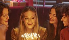 „You X” - Max Factor promuje kobiece piękno jako więcej niż urodę (wideo)