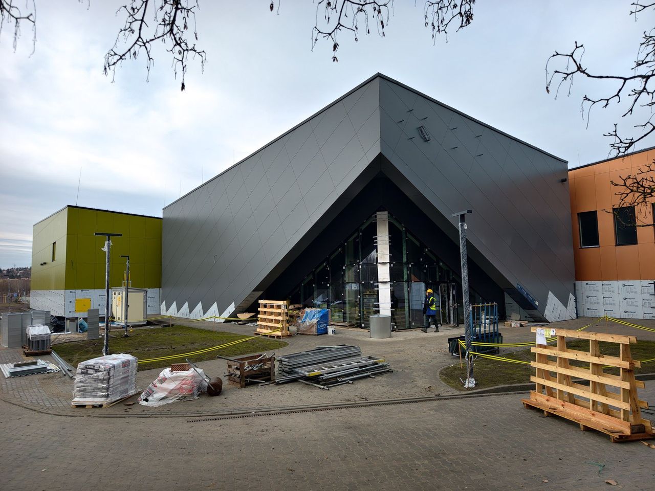 Przemyśl: Budowa basenu. Jak idą prace i na jakim etapie są dostawy wyposażenia