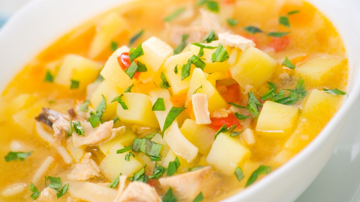 Została wyparta przez rosół i ogórkową. Zapomniana i niedoceniana zupa z kuchni prababci